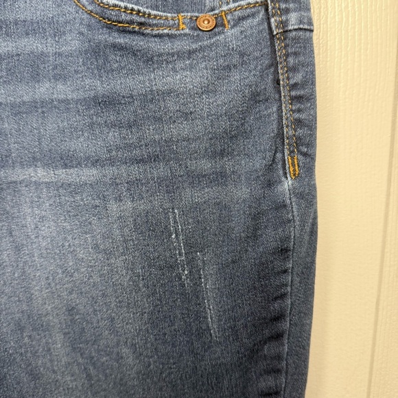 Democracy “ab”solution Womens Blue Jeans Size 16W Medium Wash Skinny Leg GUC - Picture 3 of 7